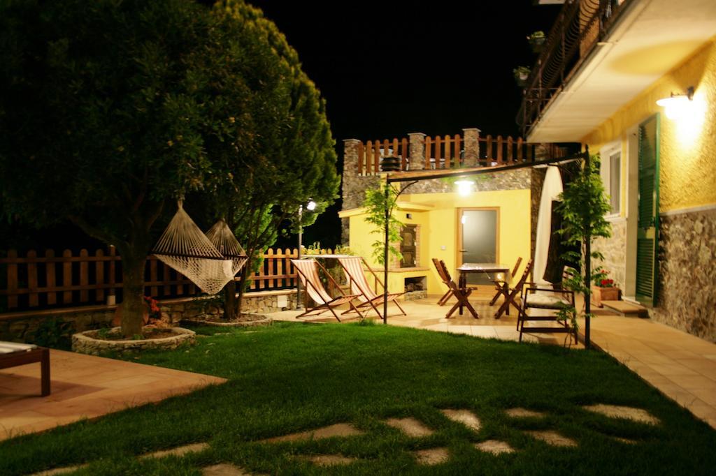 Ca De Pria Bed & Breakfast Казарца Лигуре Екстериор снимка
