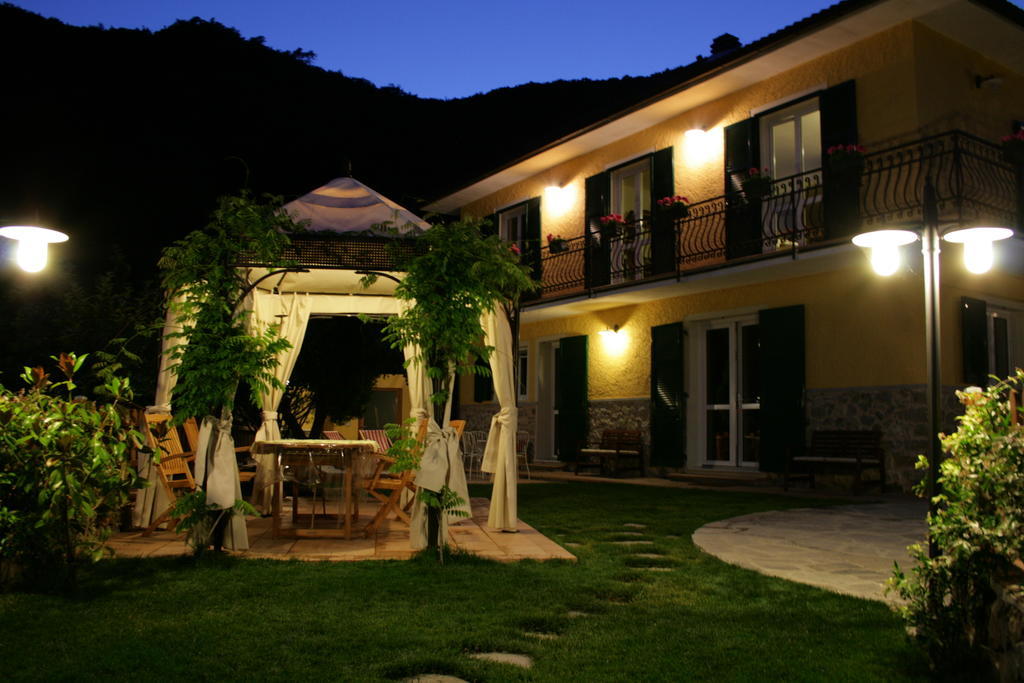 Ca De Pria Bed & Breakfast Казарца Лигуре Екстериор снимка